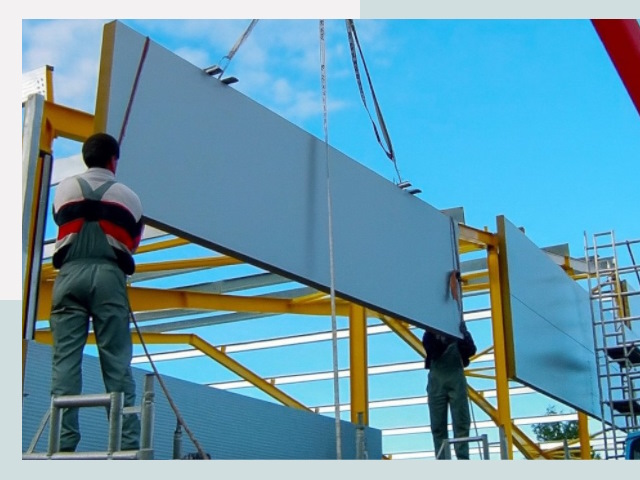 Монтаж сэндвич-панелей в Кисловодске от 642 руб.